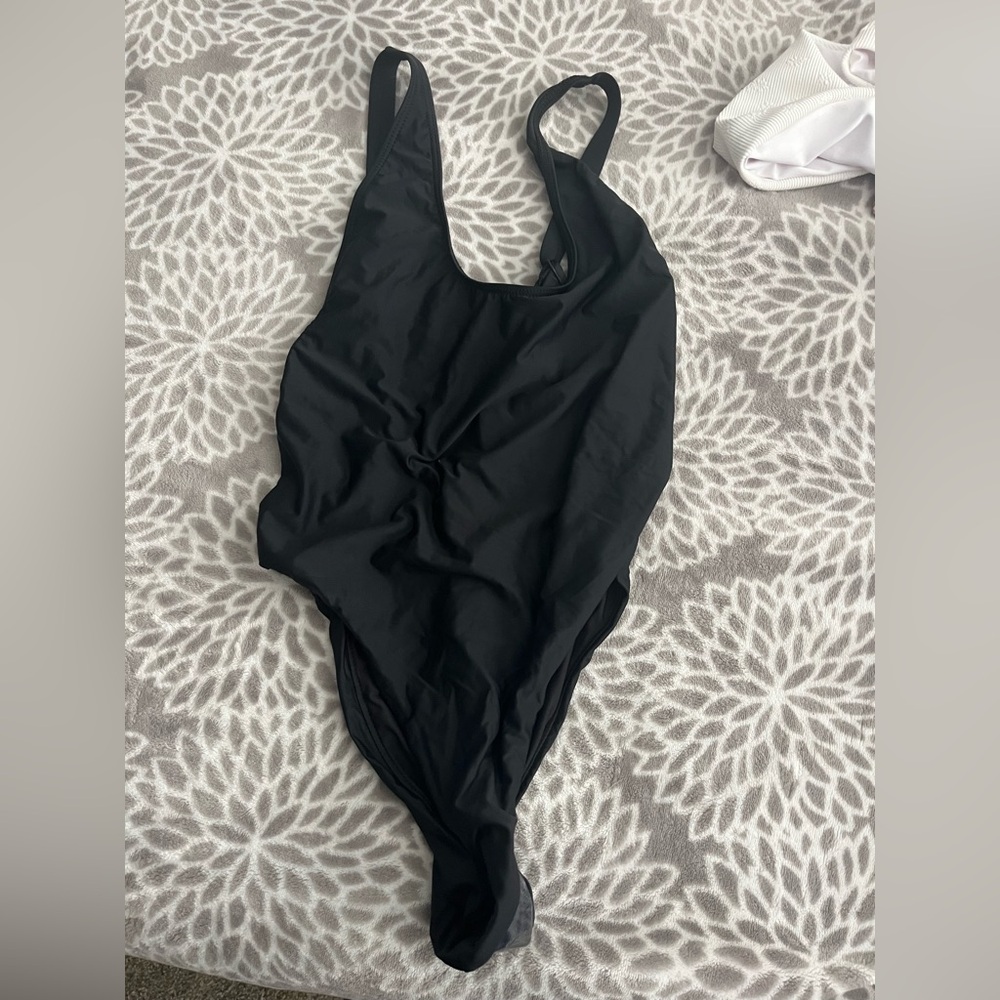 Vestique swim